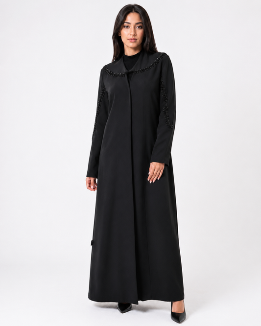 ROUNDED COLLAR