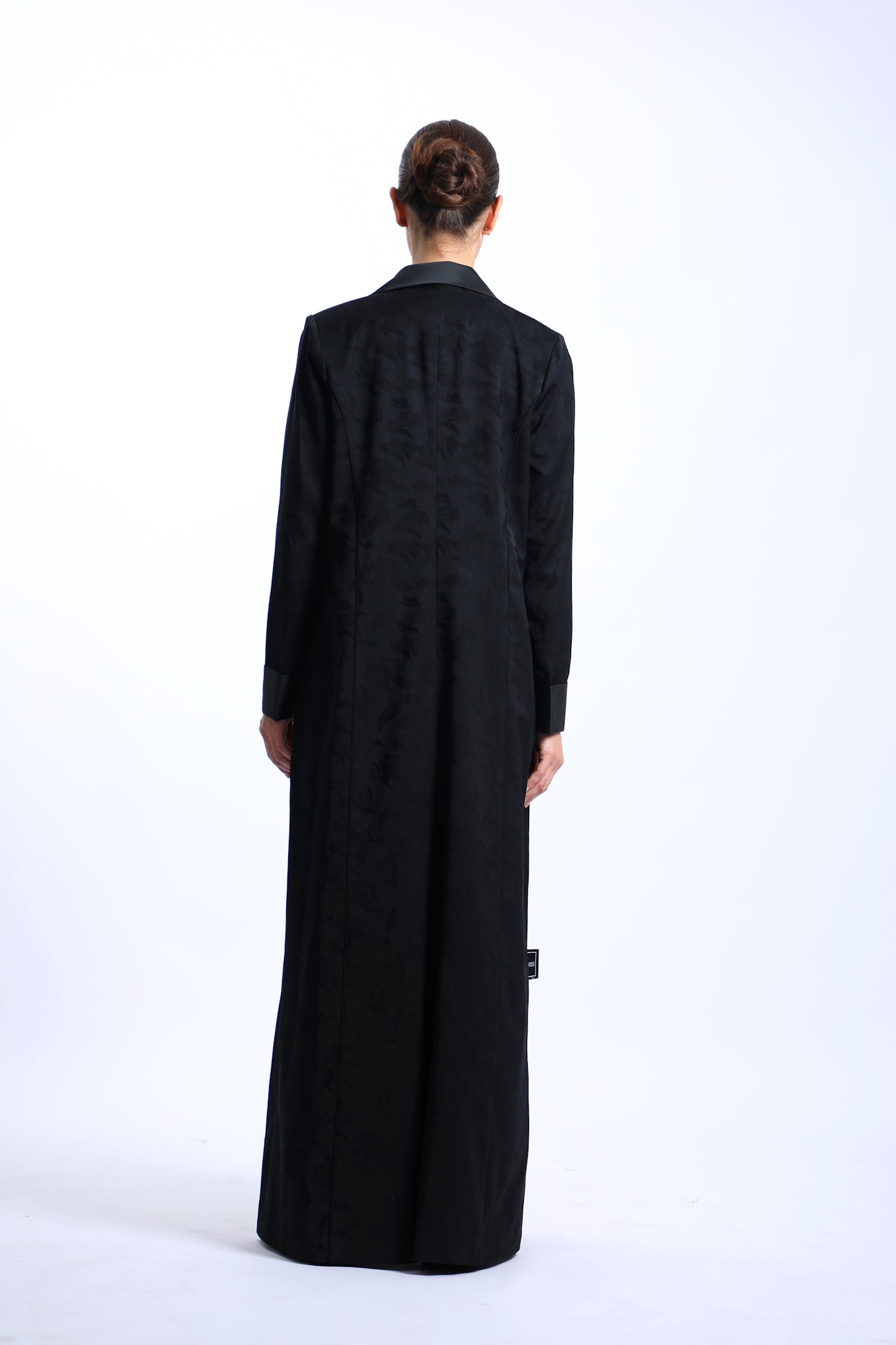 Regal Collar Abaya