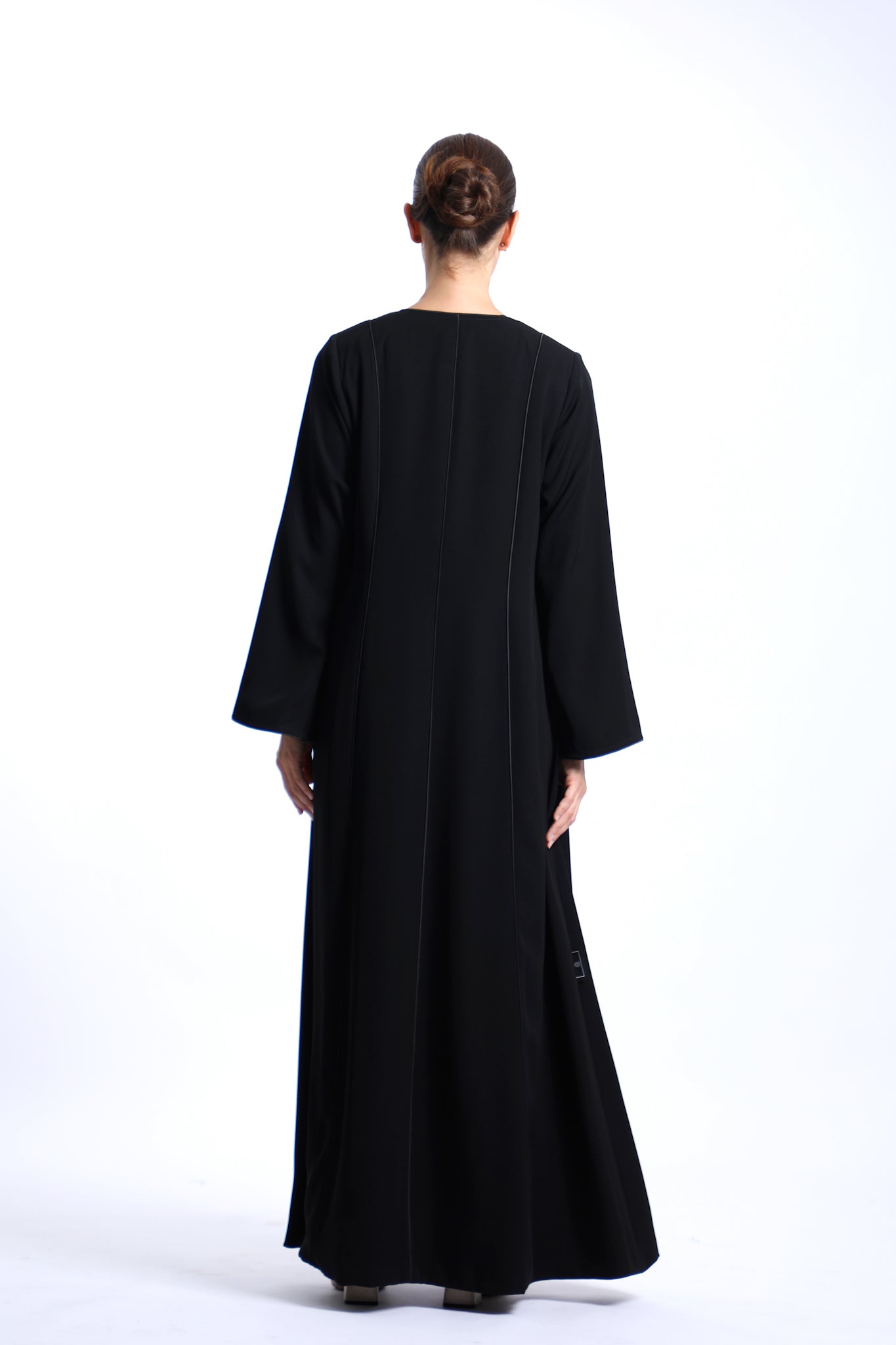 Linea Abaya