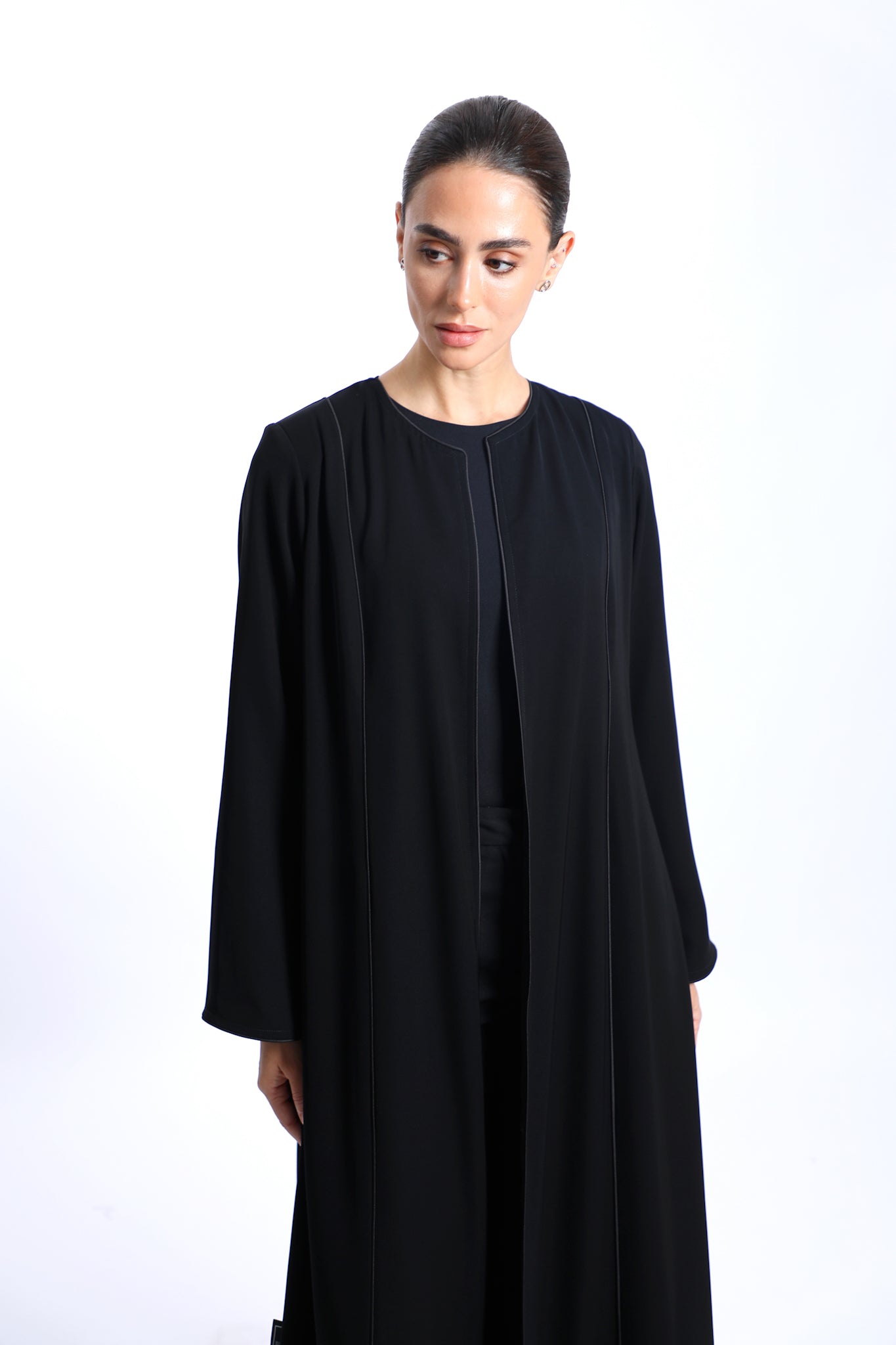 Linea Abaya