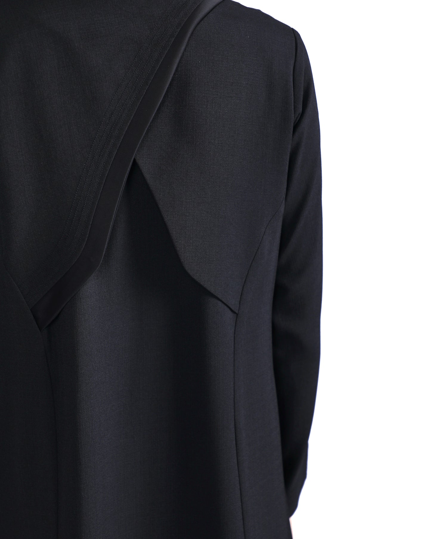 SILHOUETTE ABAYA