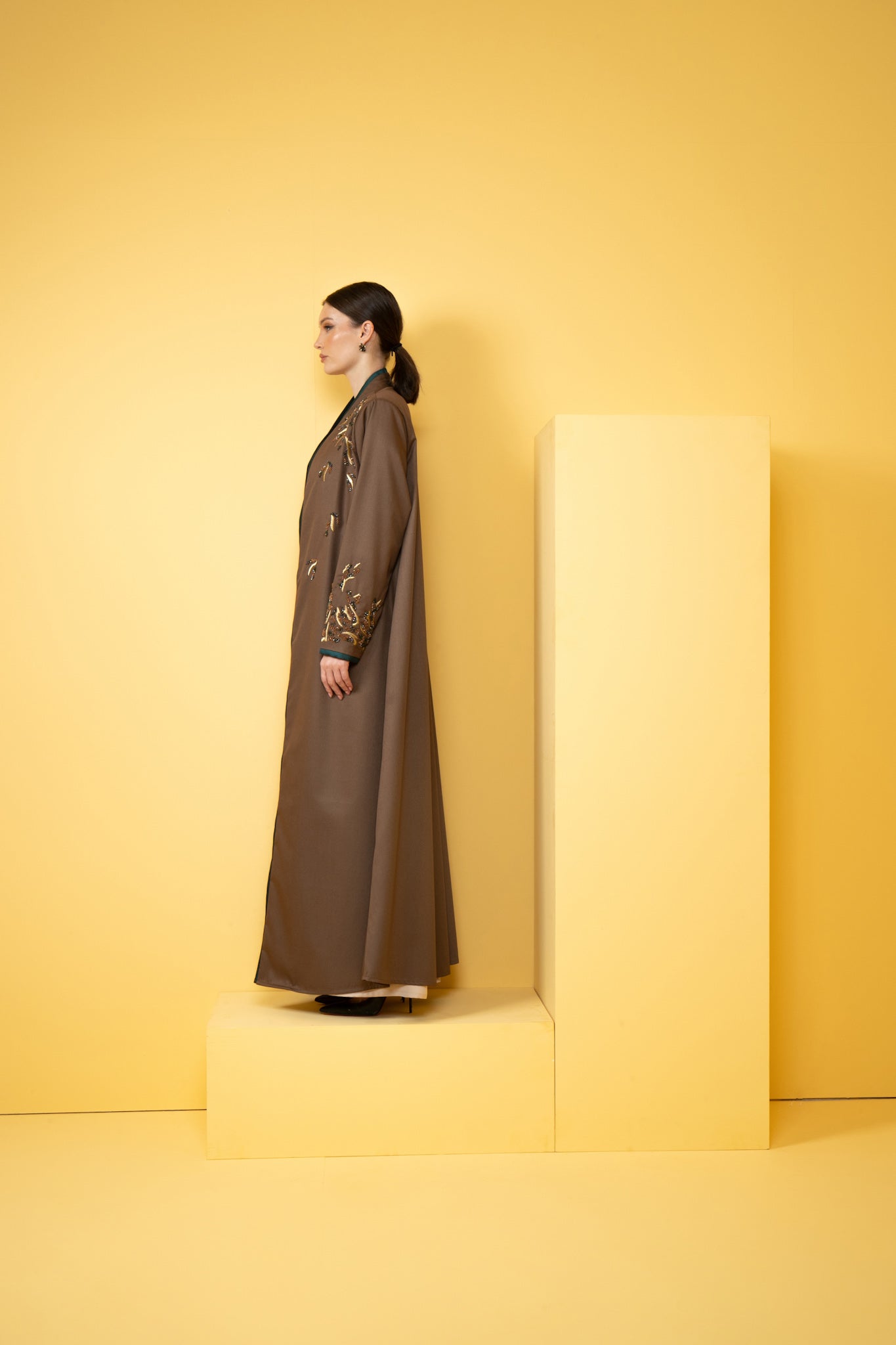 2025 ABAYA'S